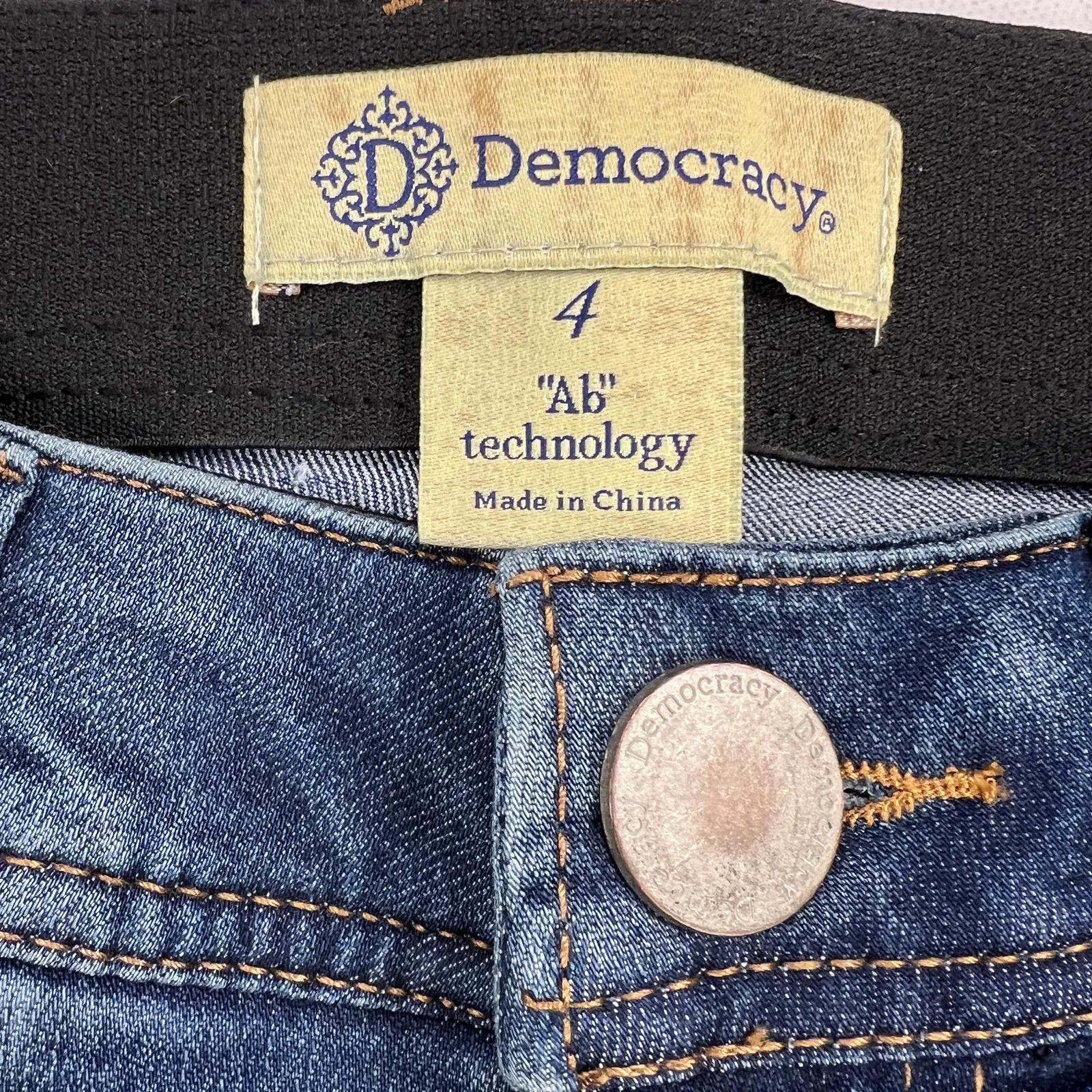Democracy "Ab"Technology Slim Dark Wash Mid Rise Tummy Control Jeans Size 4 - Image 4