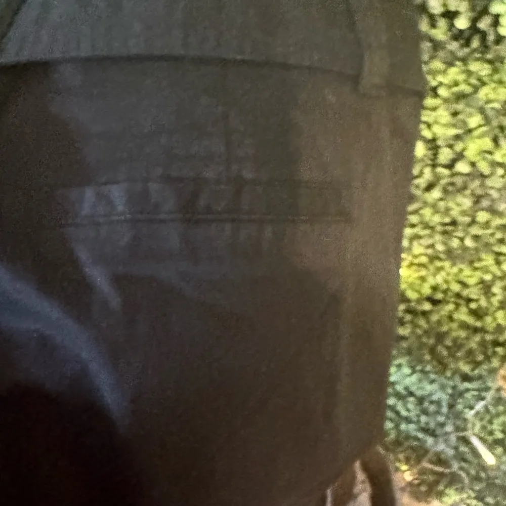 High rise, pleaded front shorts - Image 7