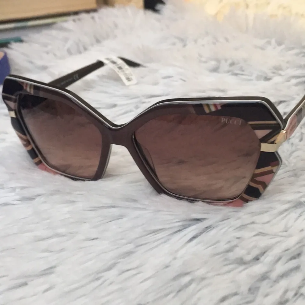 Emilio Pucci New  Butterfly Frame Sunglasses - Image 2