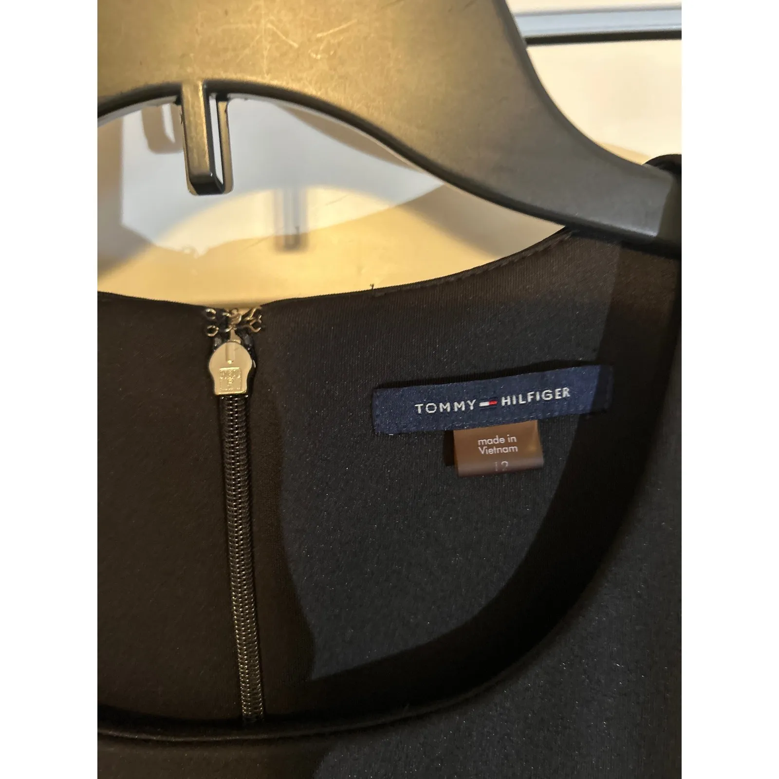 Tommy Hilfiger Black Flutter Sleeve Scuba Sheath Dress Knee Length Women 12 LBD - Image 3