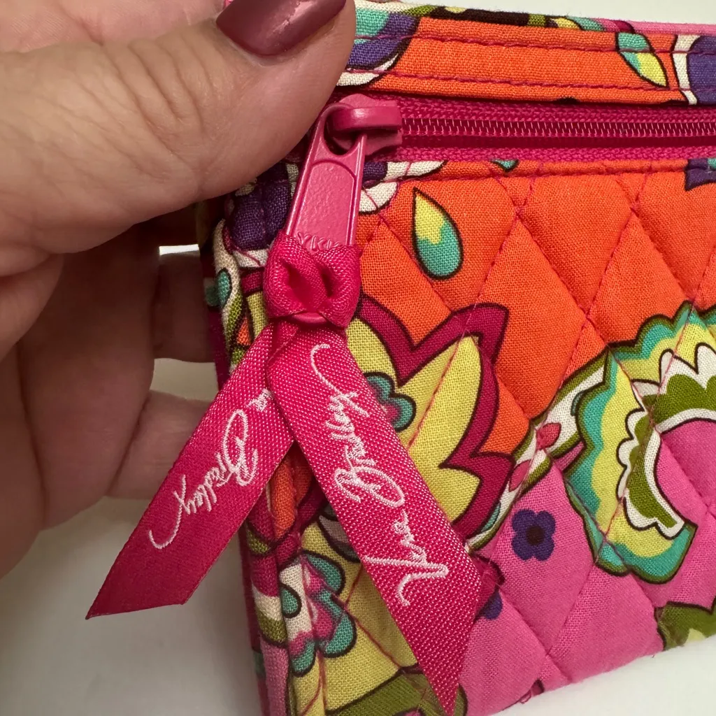 VERA BRADLEY Zip Around Wallet & Wristlet - Pink Swirls - Very Clean EUC - Image 5
