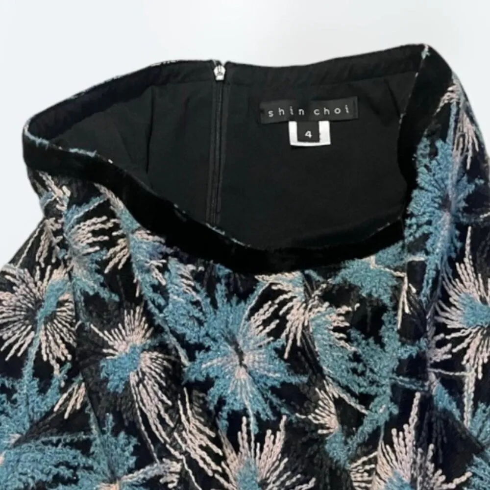 Shin Choi Women’s Starburst Embroidered Wool Blend Cashmere Teal Black size 4 Blue - Image 4