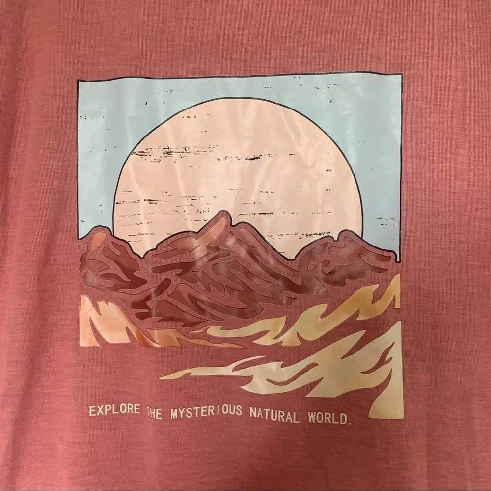 Shein Blush Pink Graphic Tee Shirt Size Medium - Image 2