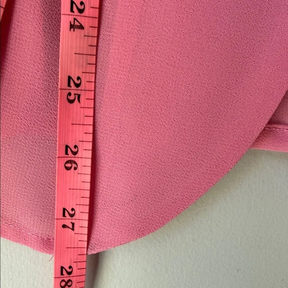 Tally Taylor Beaded Eyelet Embellished Flare
Sleeve Semi Sheer Blouse Pink Size 8 - Image 7