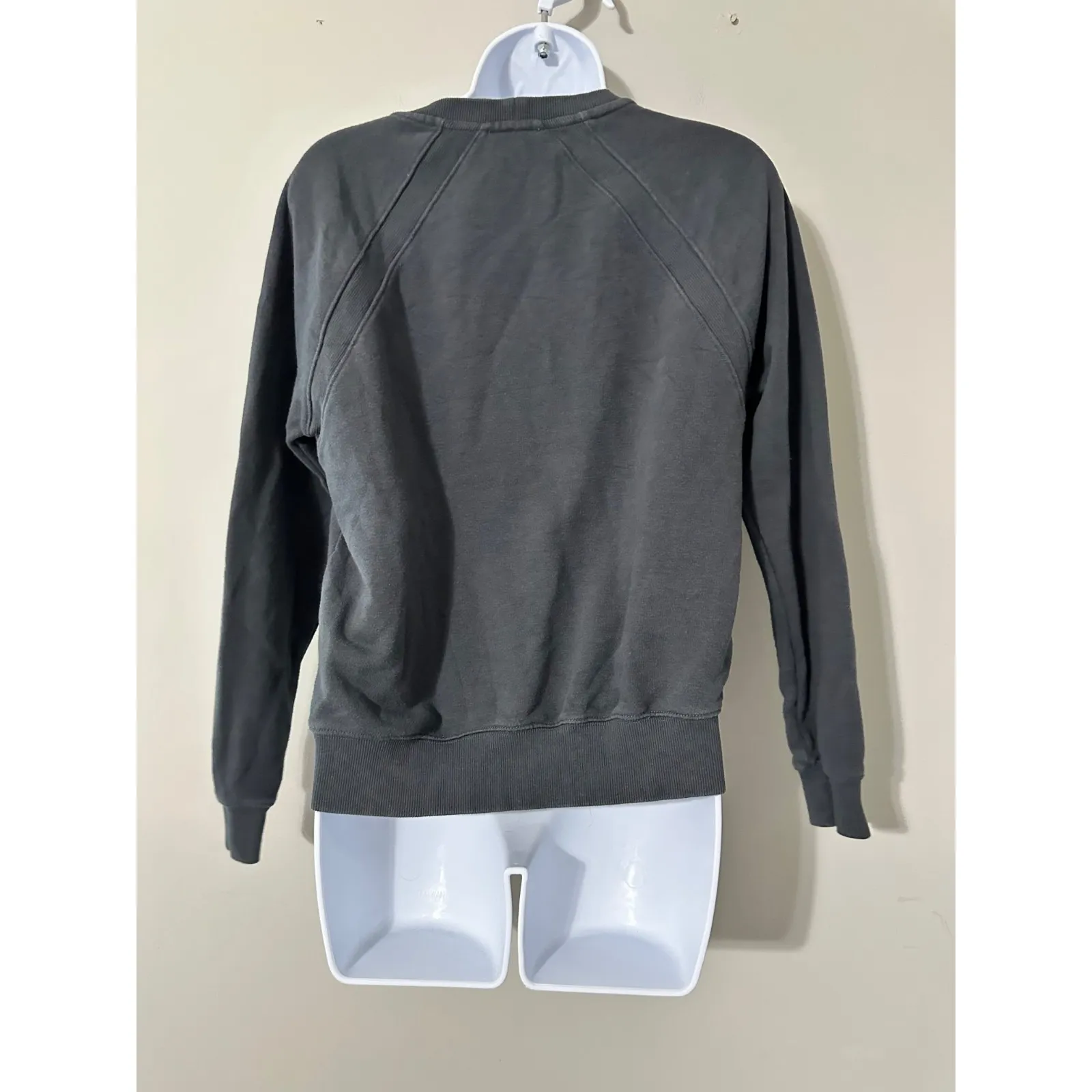 EVEREVE RAYA‎ SUNSET PULLOVER CREWNECK SWEATER WASHED BLACK EUC SIZE XS - Image 8