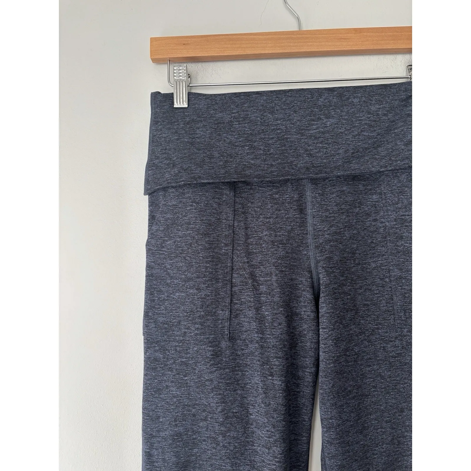 Offline by Aerie The Hugger High Waisted Foldover Flare Leggings Navy‎ Sz Large - Image 5