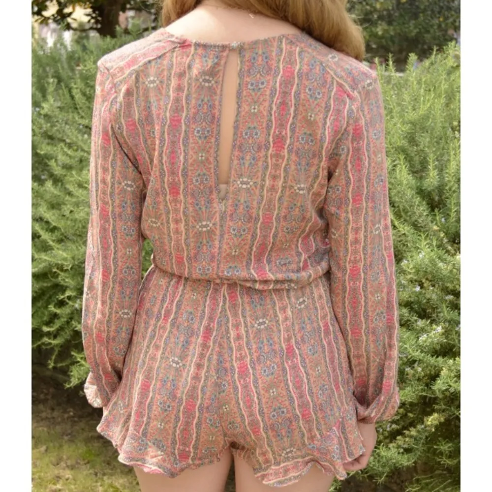 Floral Romper Size M - Image 2