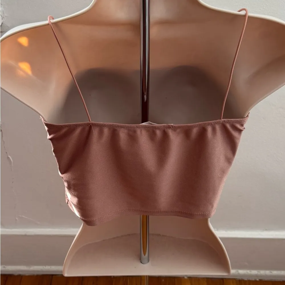 Timing blush Pink Spaghetti straps Cami subtle metallic party crop Top, size M - Image 2