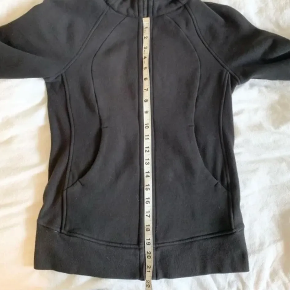 Lululemon Scuba Hoodie Light Cotton Fleece in Black Size 4 - Image 7