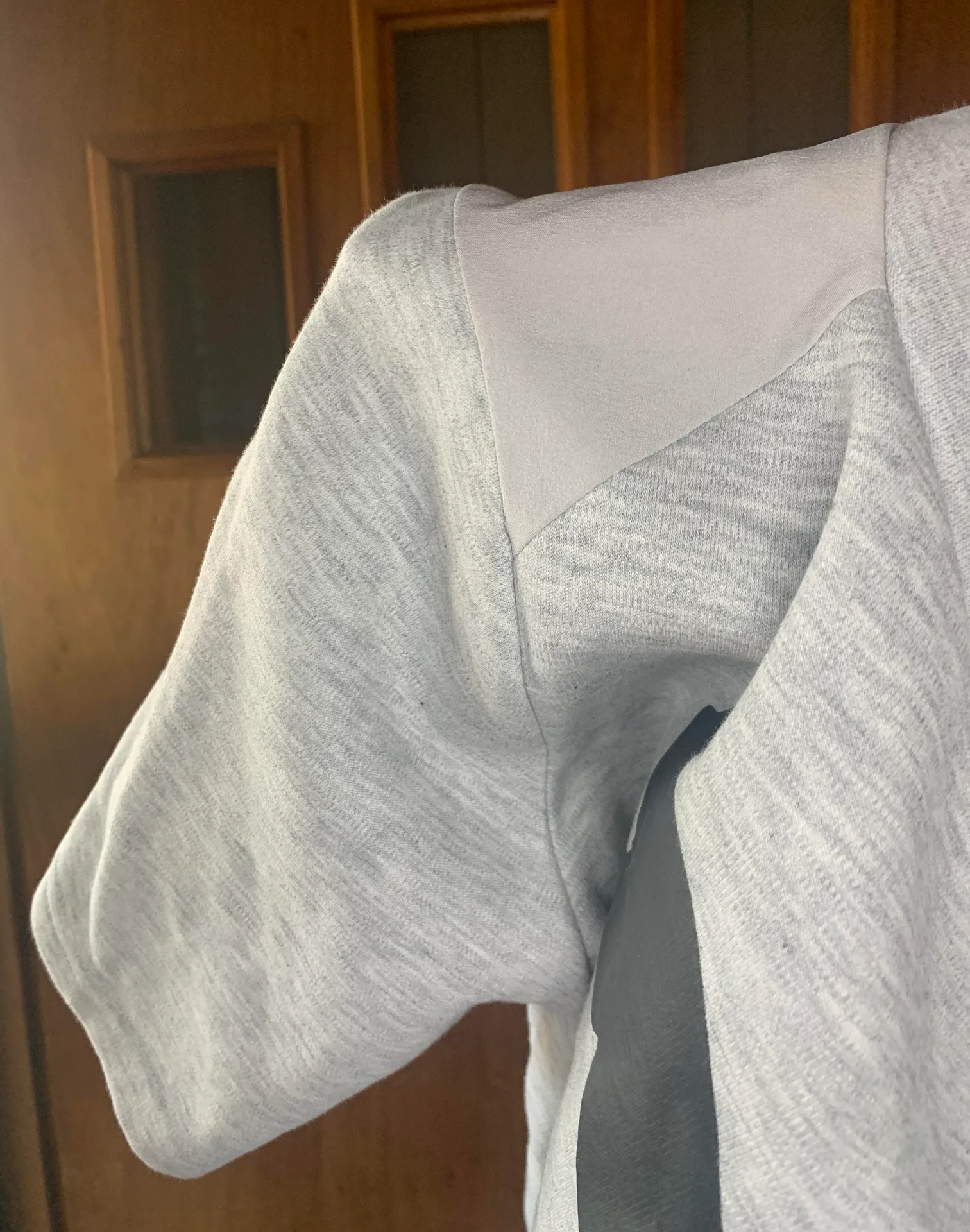 Puma Evostripe Mock neck Cropped Sweater Size Small - Image 6