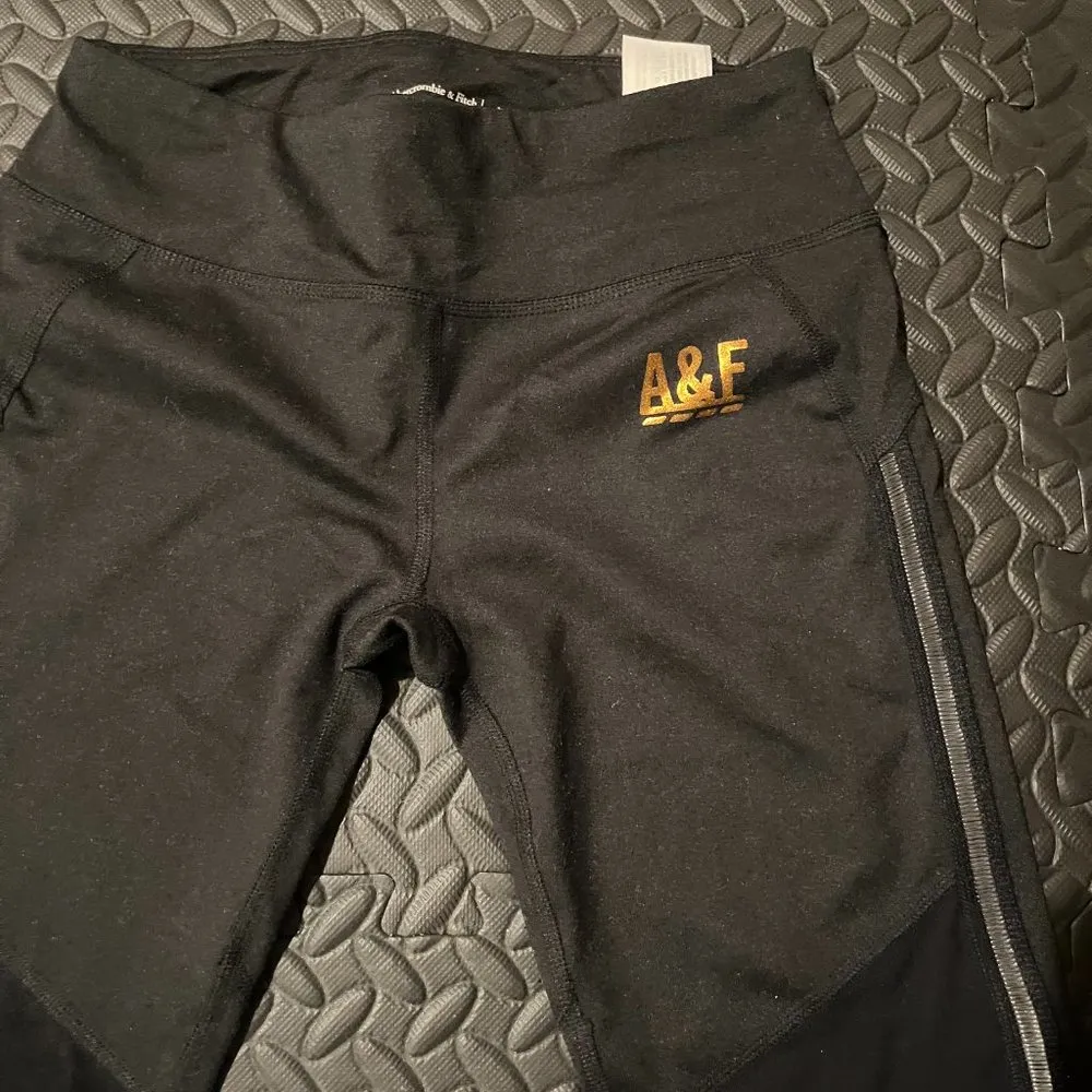 Abercrombie and Fitch Athletic pants leggings size XS - Image 3