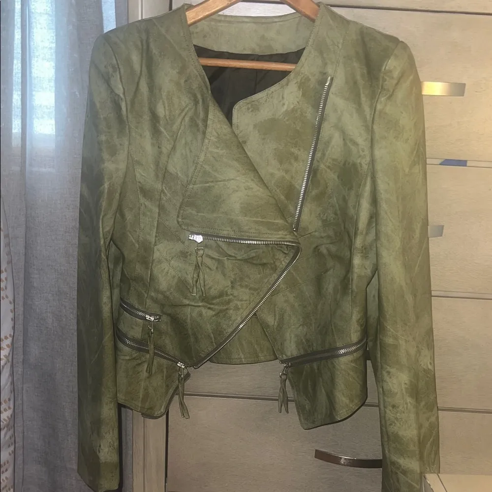 Stylish Green Women's Jacket Size 4 - Image 3