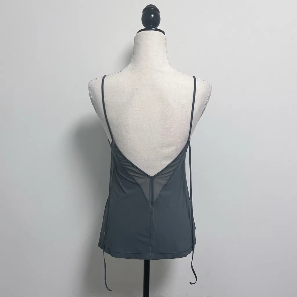 Lululemon Sea Steel Grey Final Count Mesh Inserts V Neck Back Tie Strap Tank 2 - Image 7