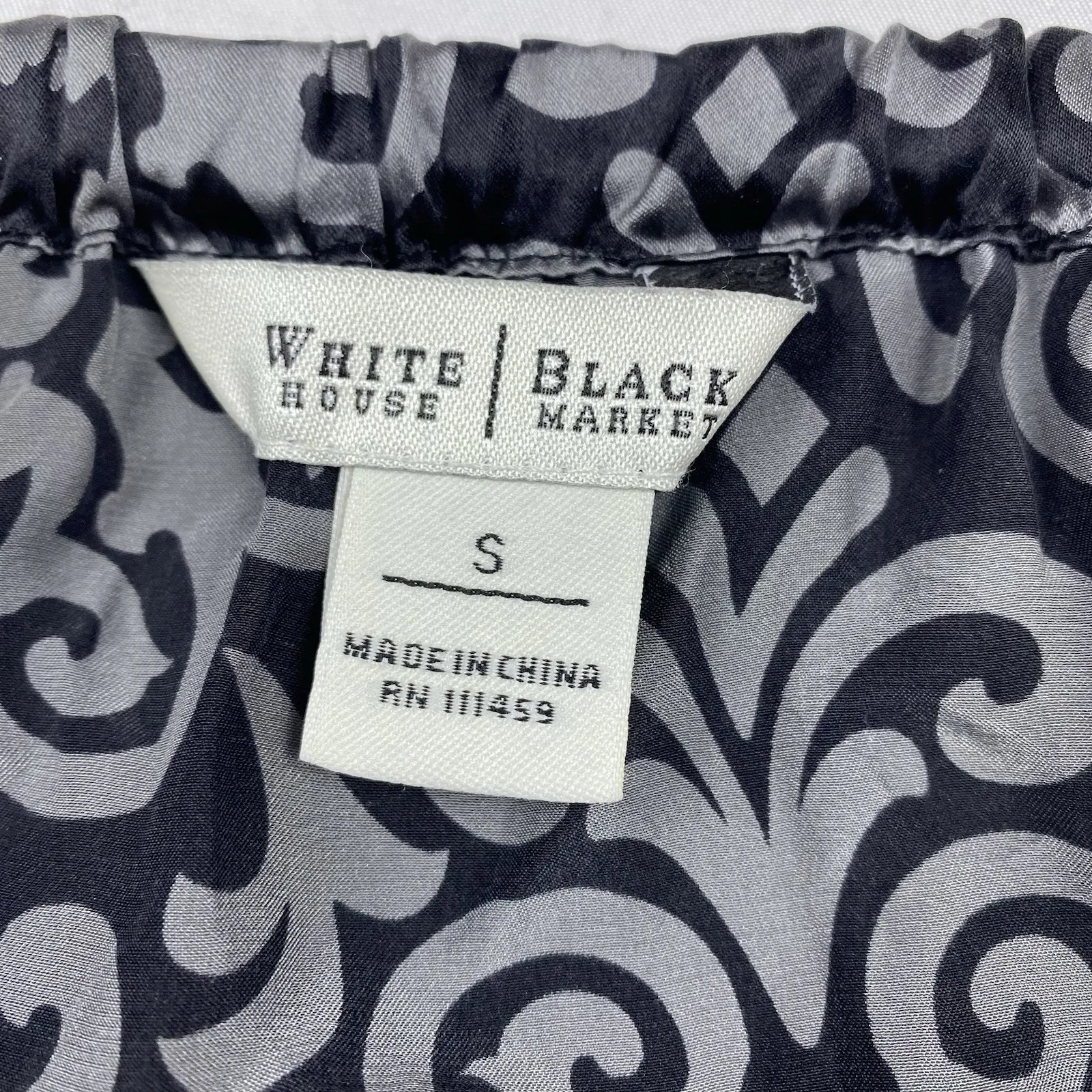 White House Black Market 100% Silk Top Blouse Womens Size Small Sleeveless‎ Lux - Image 4