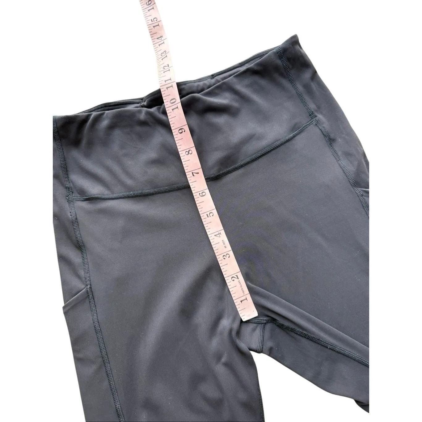 Athleta Ultimate Stash Pocket 9" Biker Short Size M - Image 11