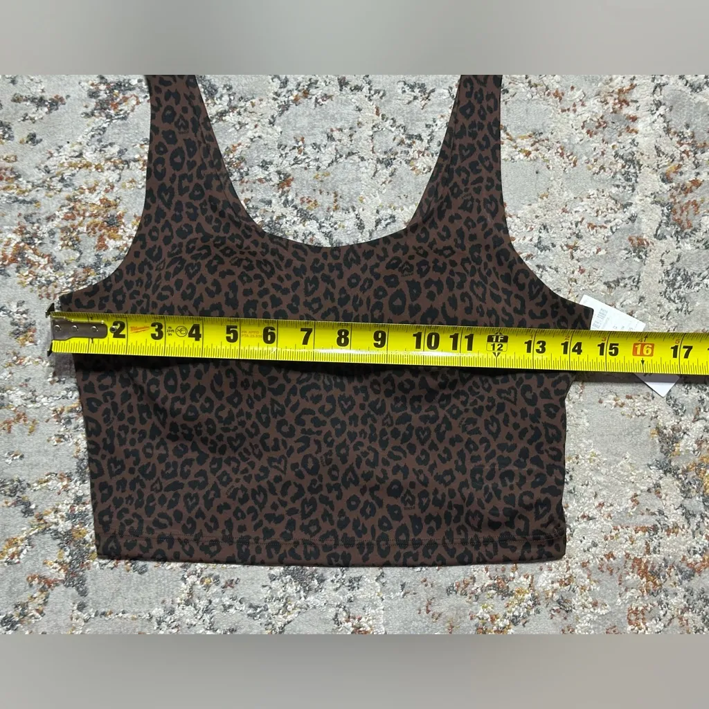 PINK by Victoria Secret Longline Relay Sports Bra Size Large Leopard print NEW - Image 6