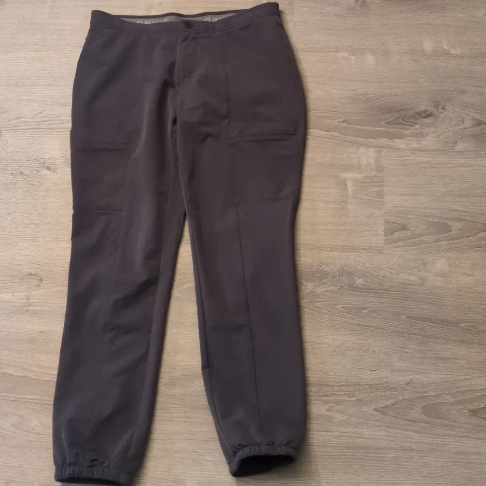 Orvis gray jogger outdoor pants size 6 - Image 2