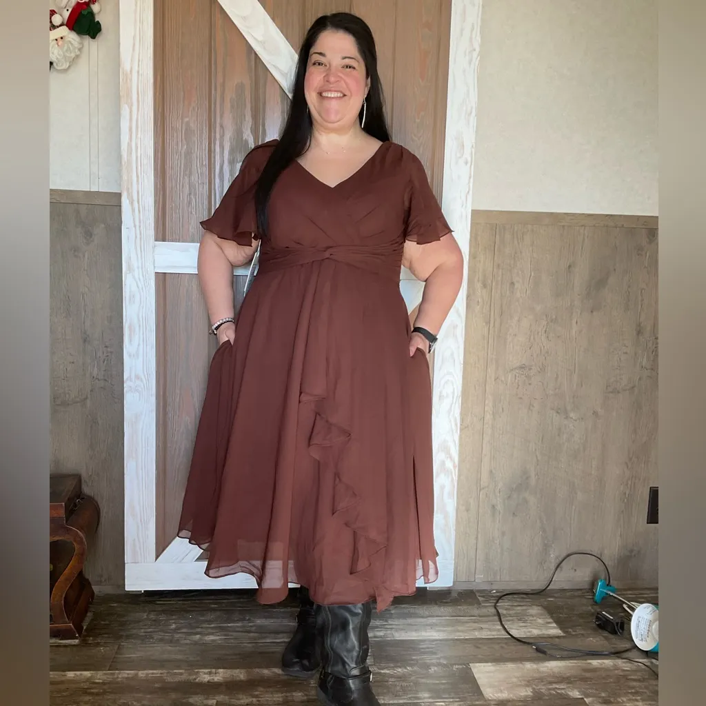 Elegant Brown V - Image 3