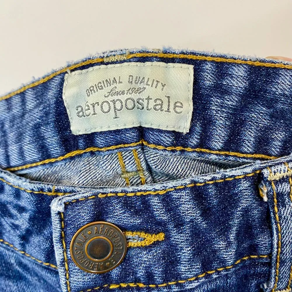 Aeropostale Women's Bayla Skinny Jean Dark Blue Wash Size 7/8 Short EUC - Image 4