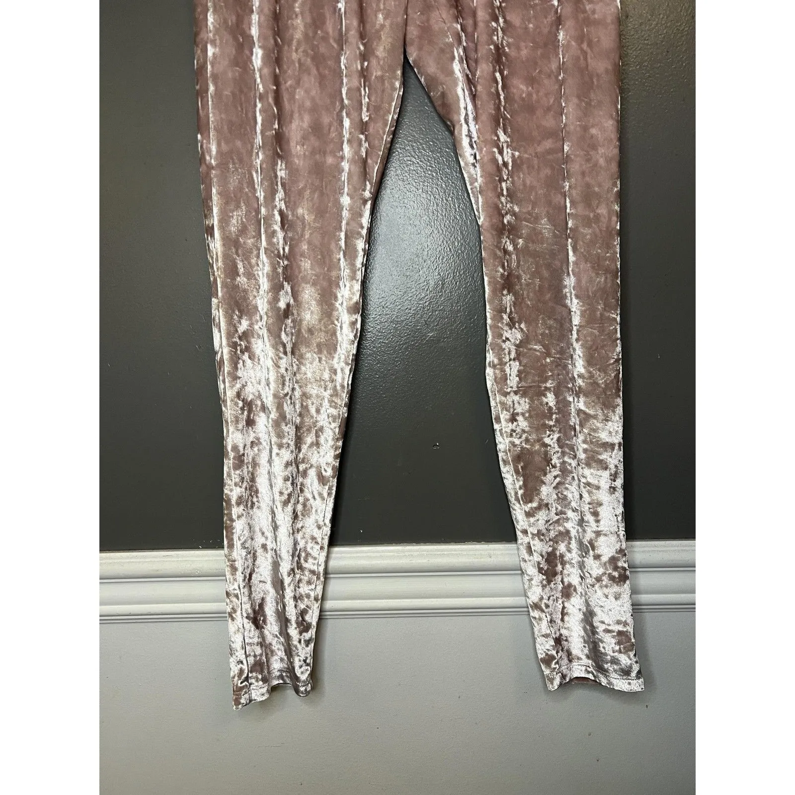 Spyder Leggings Womens Medium Pink Crushed Velvet Lounge Pants Soft Stretch - Image 3
