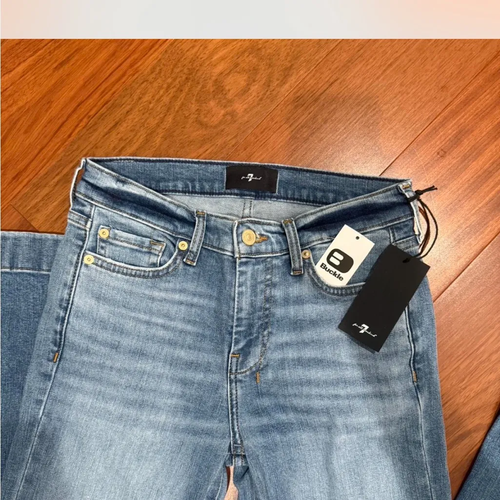 7 For All Mankind Dojo flare jeans in blue denim 
Prophecy - Image 4