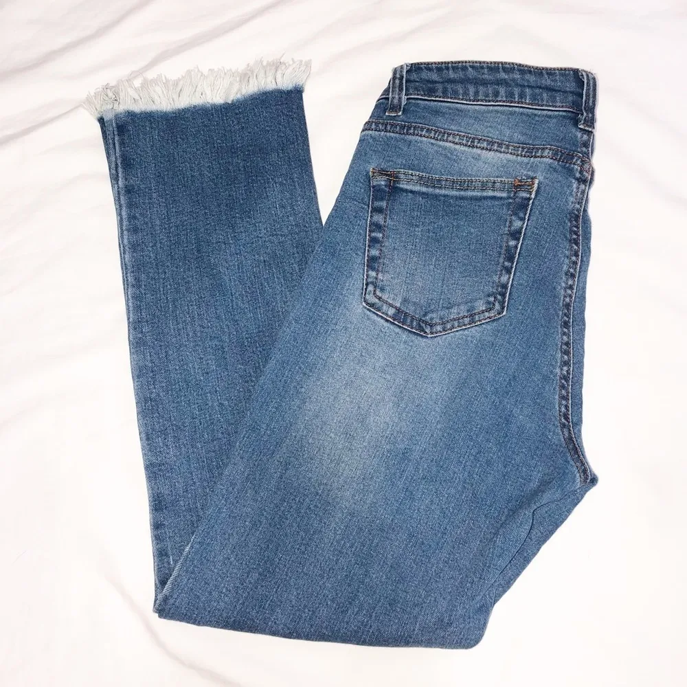 Black Label Size 5 28 Jeans Blue High Rise Raw Hem Stretch Straight Tiny Flaw - Image 2