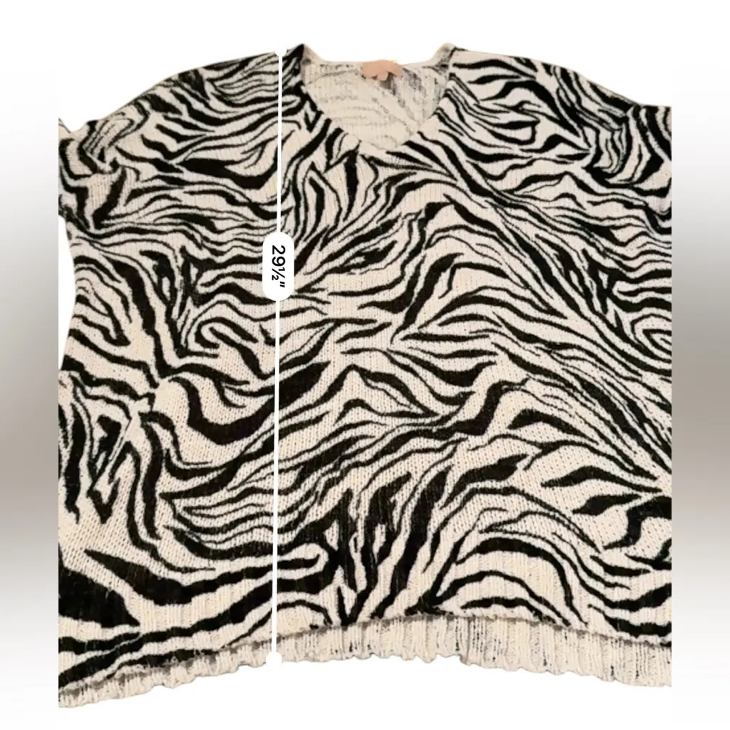 Show Me Your Mumu Hug Me Zebra Print Long Sleeve V Neck‎ Sweater Sz M - Image 12