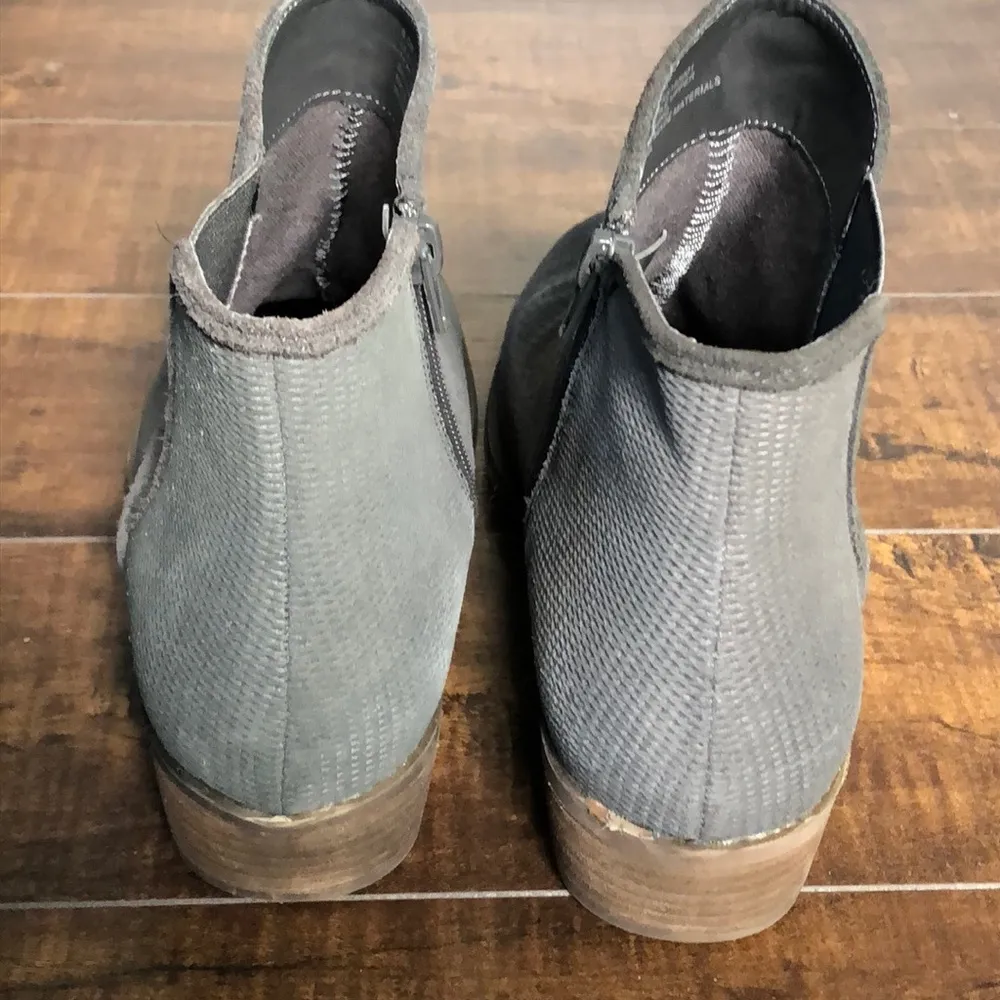Kensie Gerona Gray Ankle Booties 8.5 - Image 3