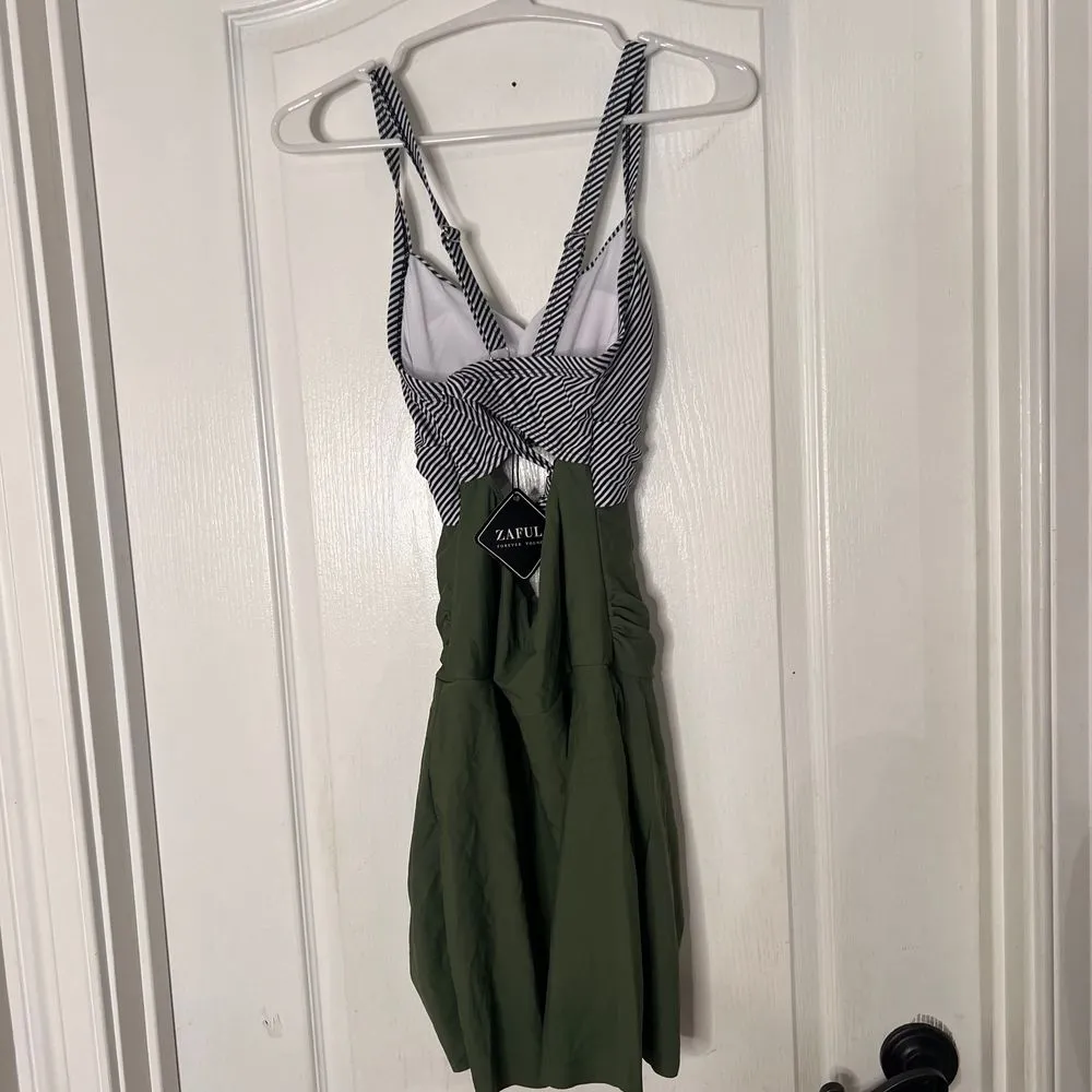 Zaful Striped Top Green Skirt Combo Dress Summer‎ Beach Vacation Outfit M NWT - Image 8