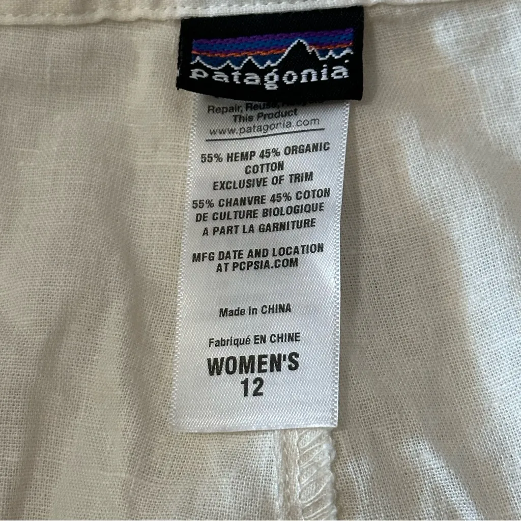 Patagonia Women’s 12 Cream Ivory Island Hemp Organic Cotton Blend Cuffed Shorts - Image 3