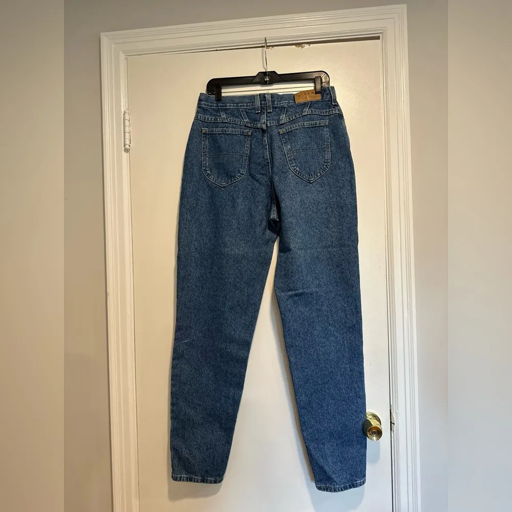 Lee Riders Y2K ‘07 Mom Jeans Dark Wash size 14 LONG. Tapered. 5 Pocket. - Image 2