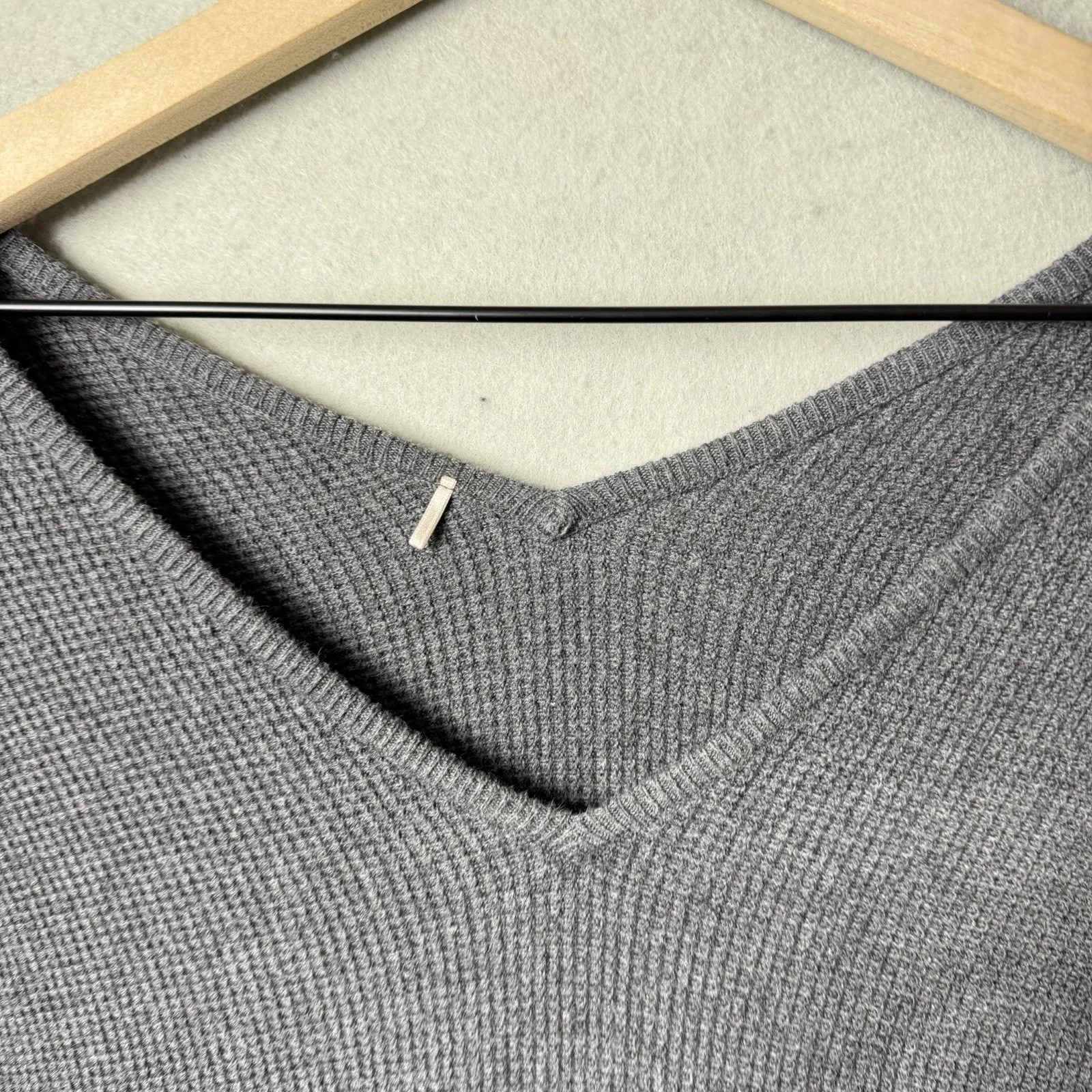 Calia by Carrie Underwood Effortless Gray Waffle Sweater Women's Size undefined - Image 6