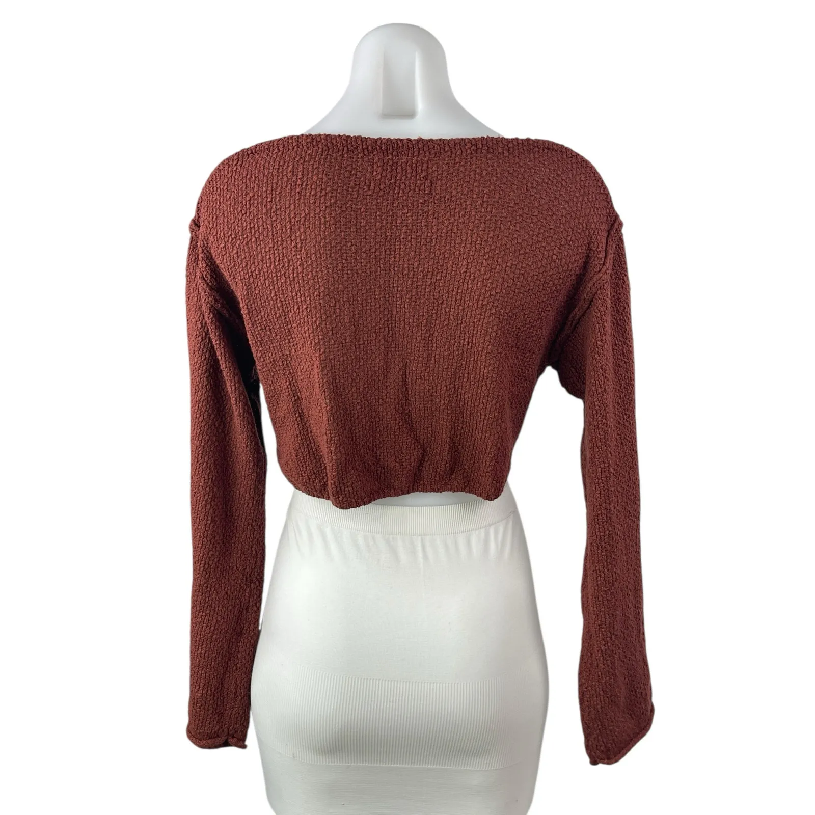 Urban Outfitters Laney Brown Twist Front Long Sleeve Knit Sweater Crop Top Sz M - Image 2