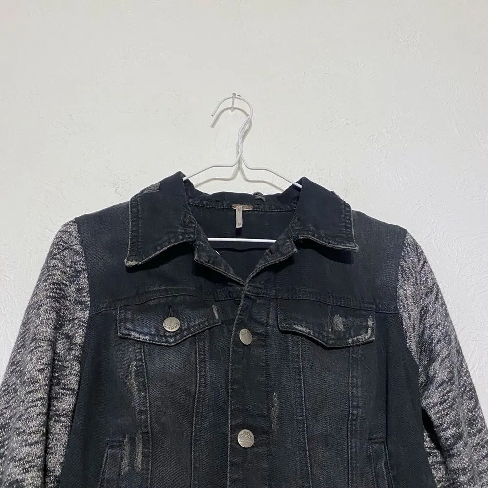 FREE PEOPLE Denim Trucker Jacket Black Knit Hoodie SZ XS - Image 6