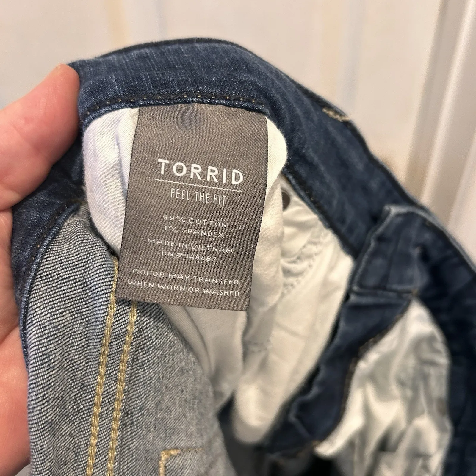 Torrid Womens Size 18 Mid Rise Crop Boyfriend Jeans Dark Wash Raw Hem Stretch - Image 9