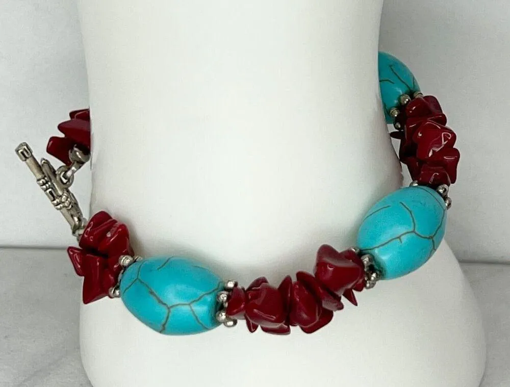 Chunky Faux Turquoise Red Chip Beaded Toggle Bracelet - Image 7