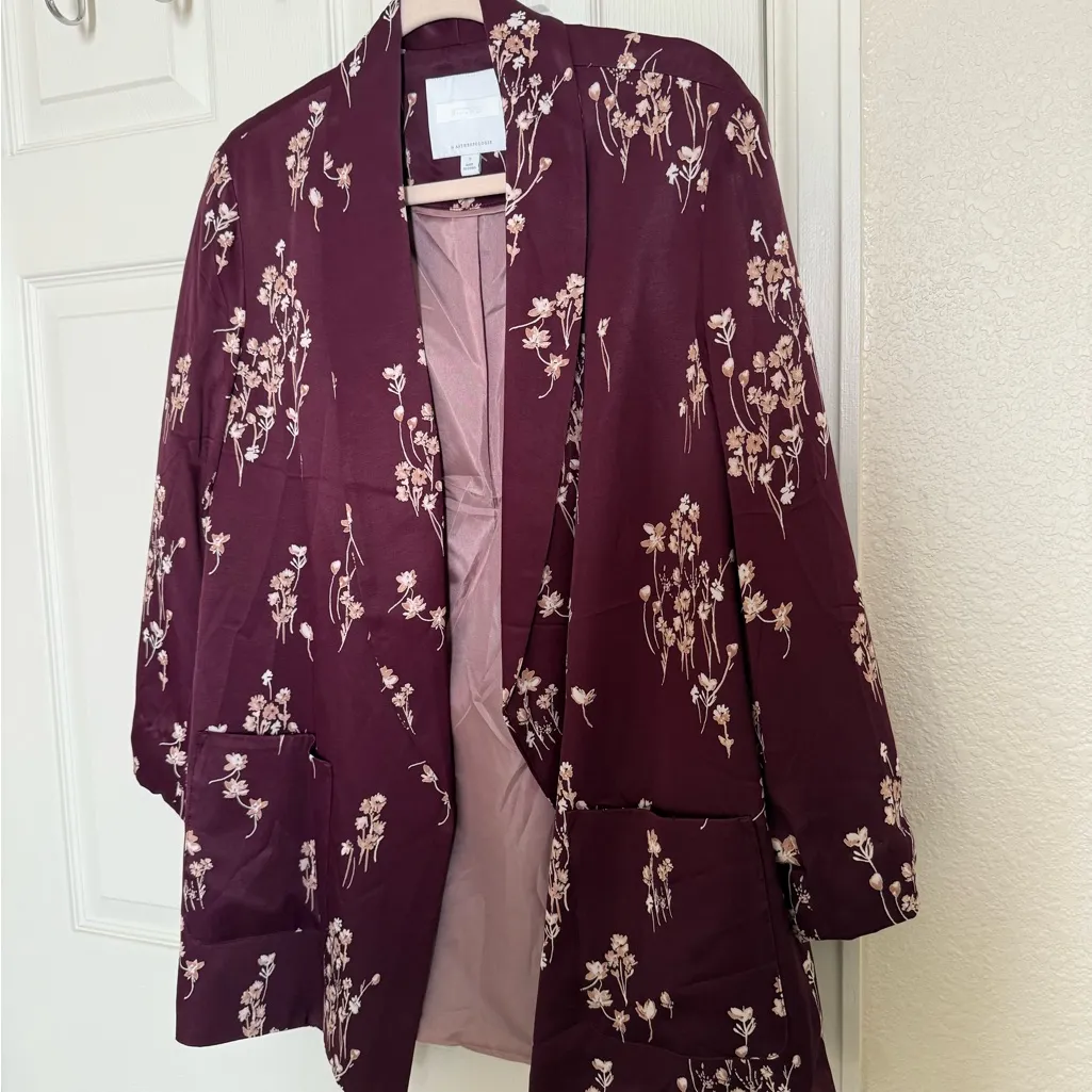 Anthropologie Ettiwa Floral Burgundy Lightweight Blazer - Image 4