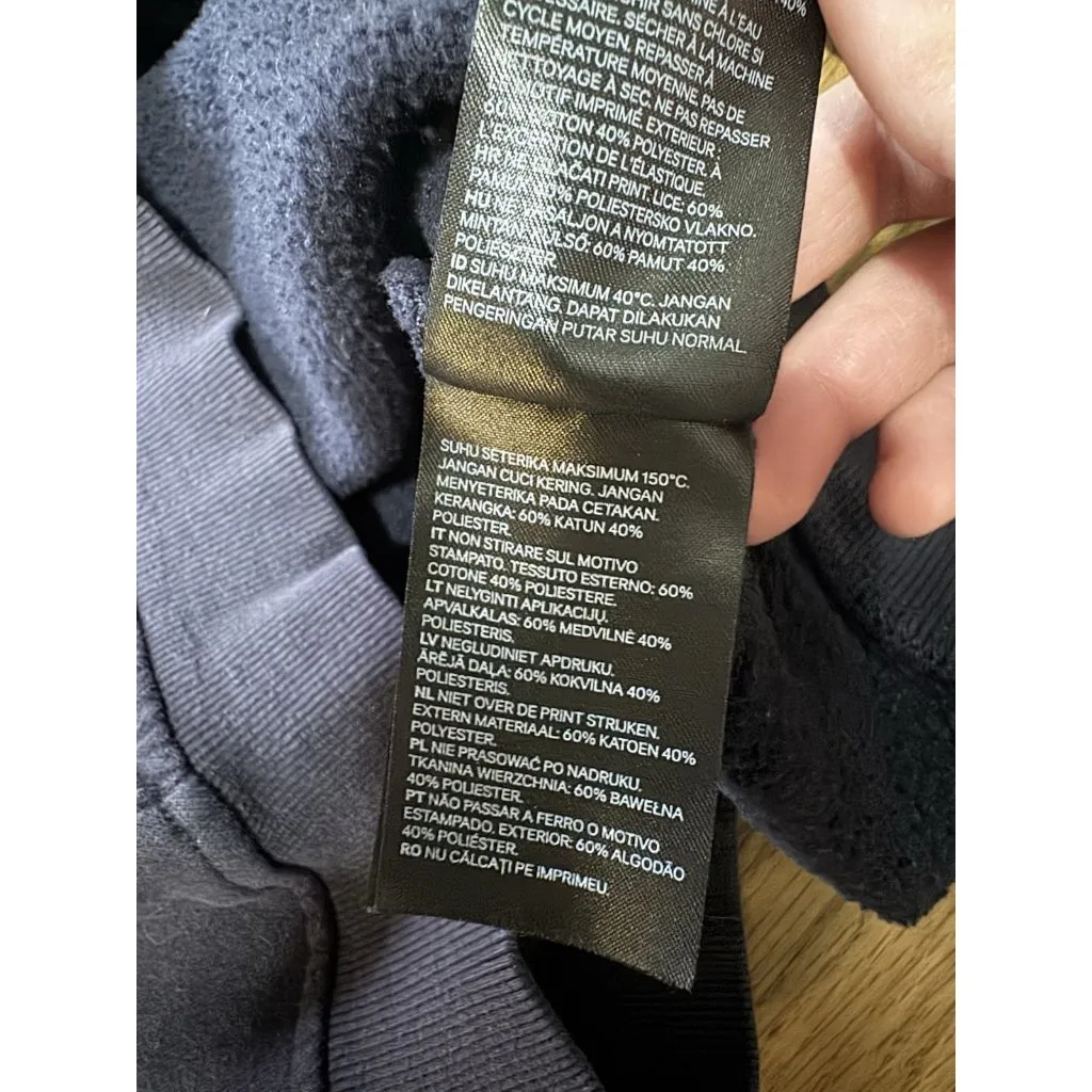 H & M Sesame Street Women Size Small Everlasting Joy Graphic Sweatshirt Cartoon - Image 15