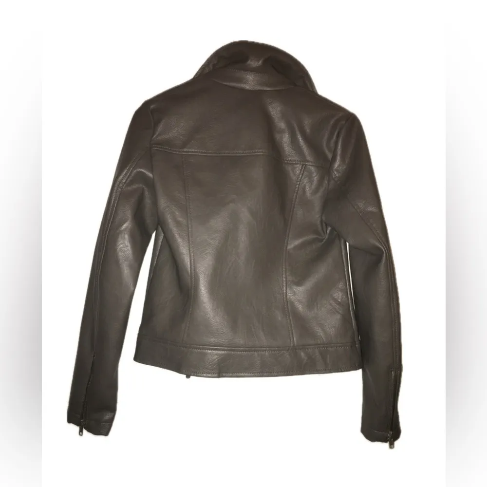 NWOT Forever 21 Faux Leather Jacket - Image 2