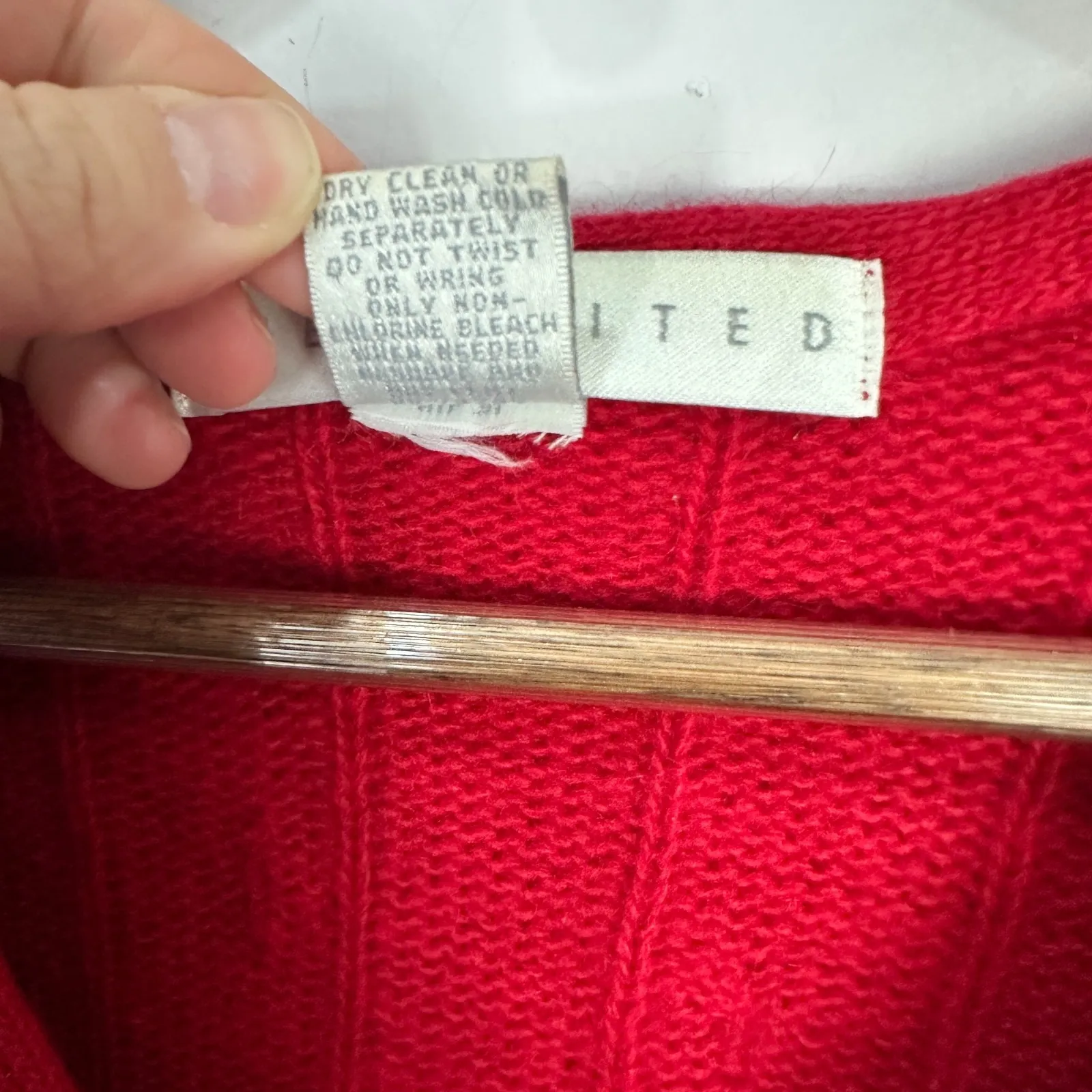Vintage The Limited Red Cable Knit Sweater Womens Small Oversized Cozy Preppy - Image 3
