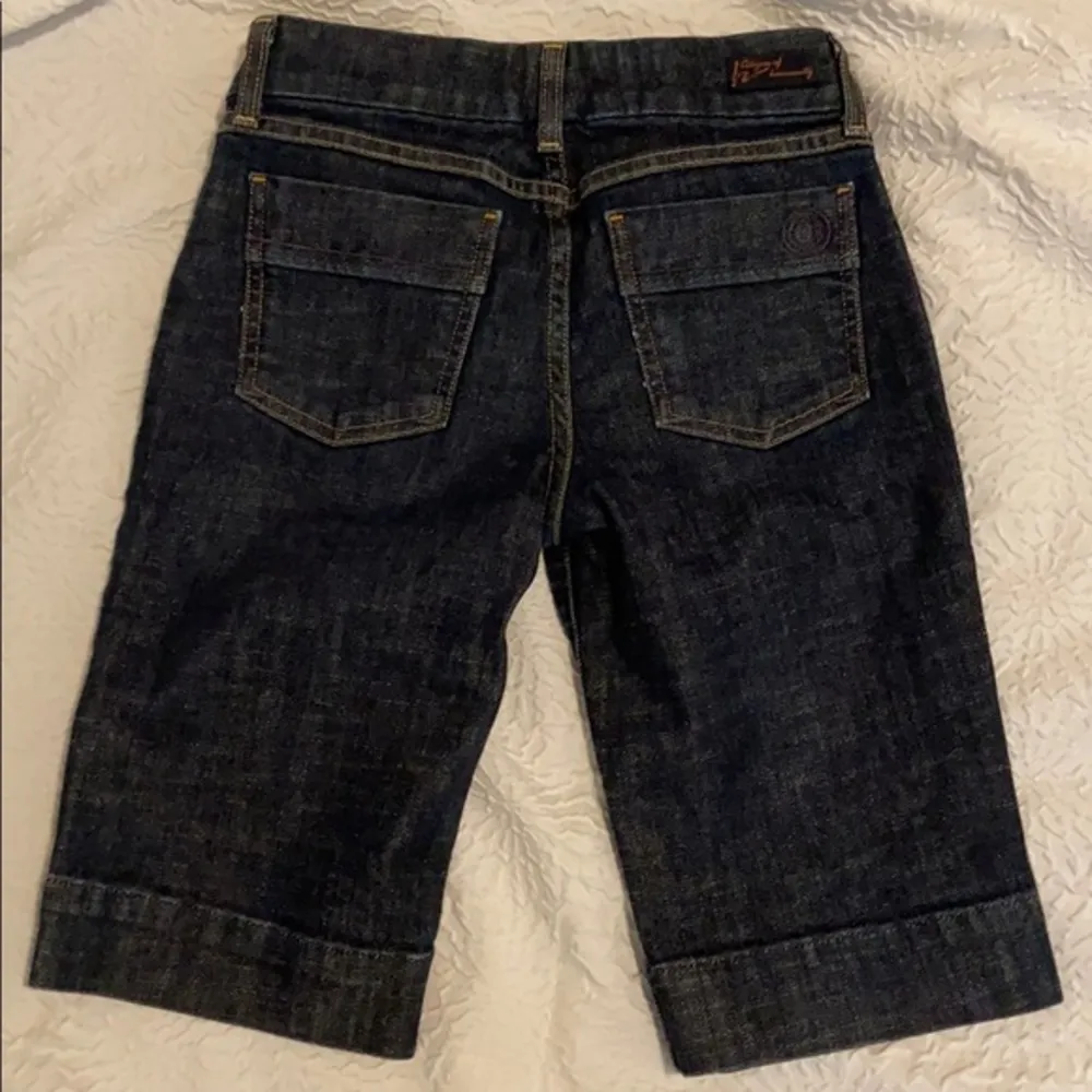 Citizens of Humanity Women’s Bermuda Dark Wash Denim Jeans Shorts Size 25W - Image 3