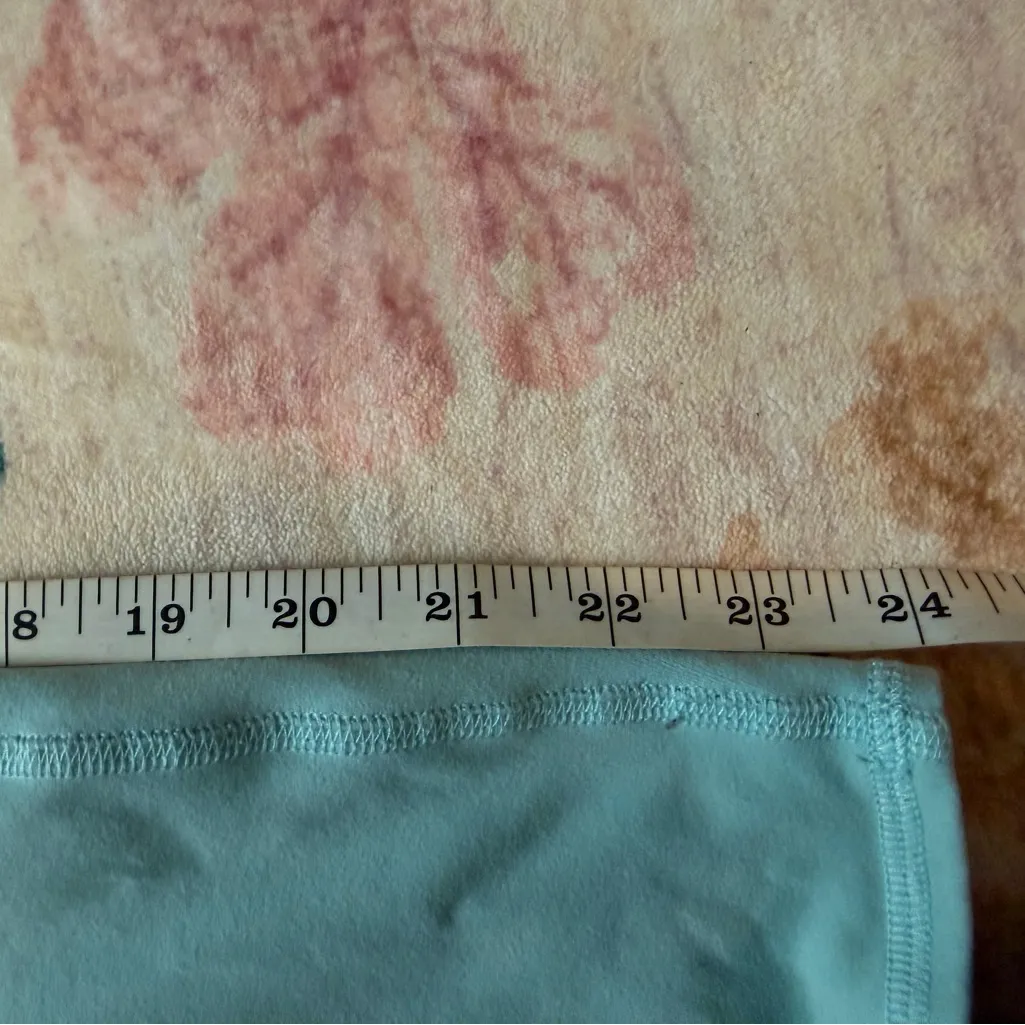 Alo Yoga Women's Blue High-Waist leggings size small - Image 4