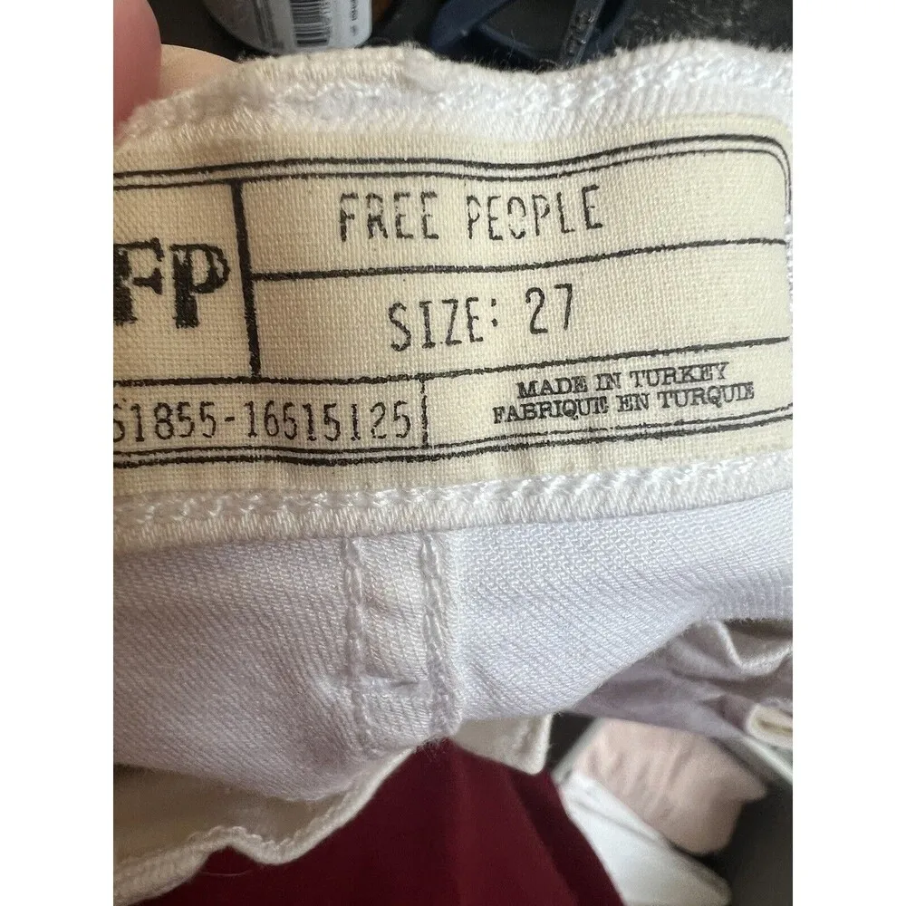 FREE PEOPLE SOLID WHITE SKINNY JEANS SIZE 27 (L9) - Image 4
