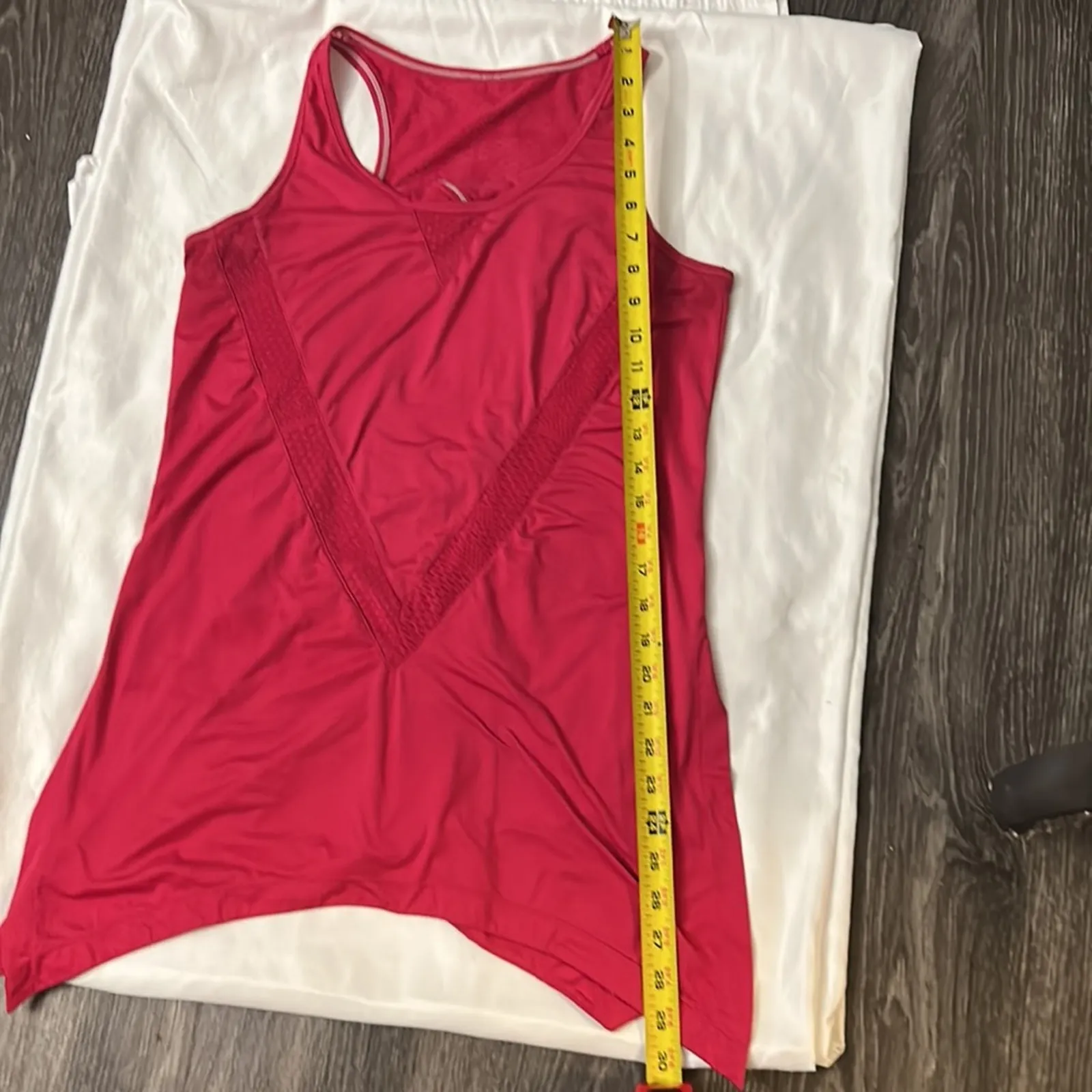 Nanette Lepore Hot Pink Sporty Racerback Keyhole Activewear Tank Top No Size - Image 8