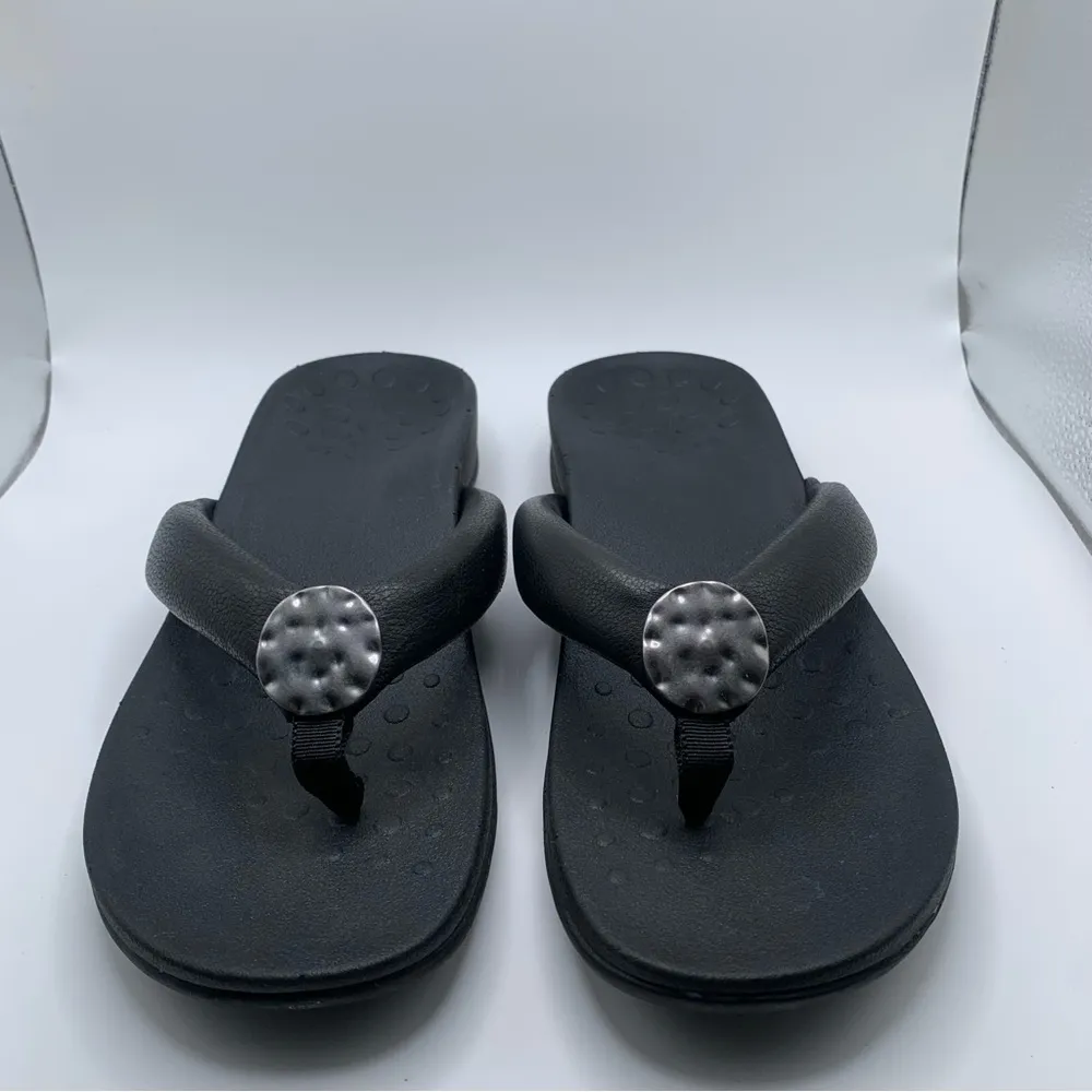 New Vionic Lida Thong Post Sandal with Arch Support size 11 black leather 1407 - Image 4