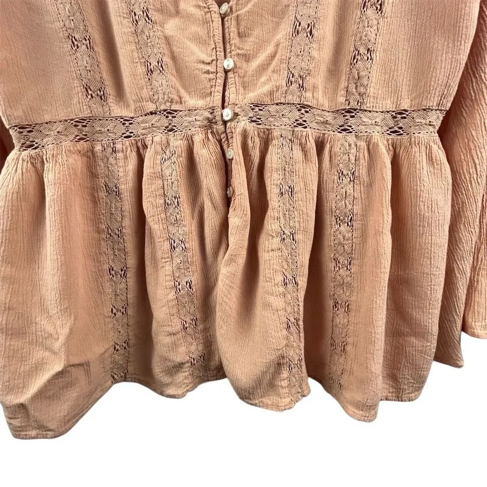 American Eagle Women's M Pink/Peach Boho Bell Sleeve Blouse Embroidered Casual - Image 3