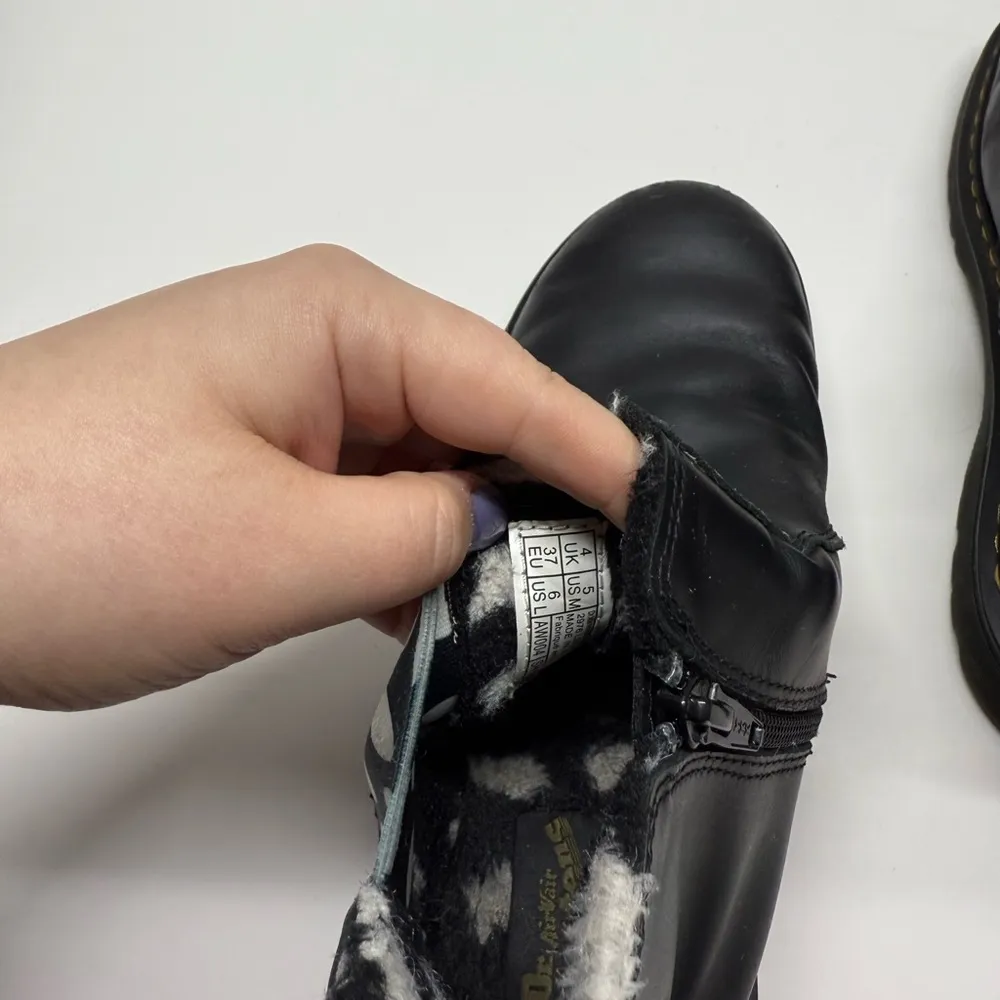 Doc Martens 2976 Faux Fur Lined Boots - Image 6