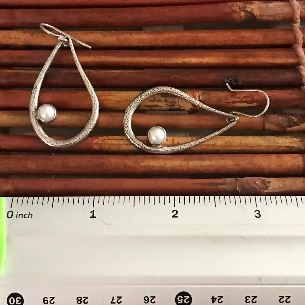 Silpada Sterling Silver Tear Drop Pearl Earrings - Image 4