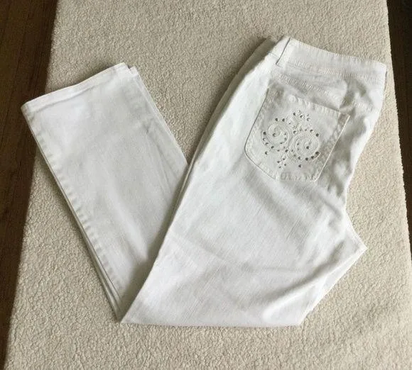 White Jeans Bedazzled Embellished Embroidered Pockets - Sz 2 Short - Image 2