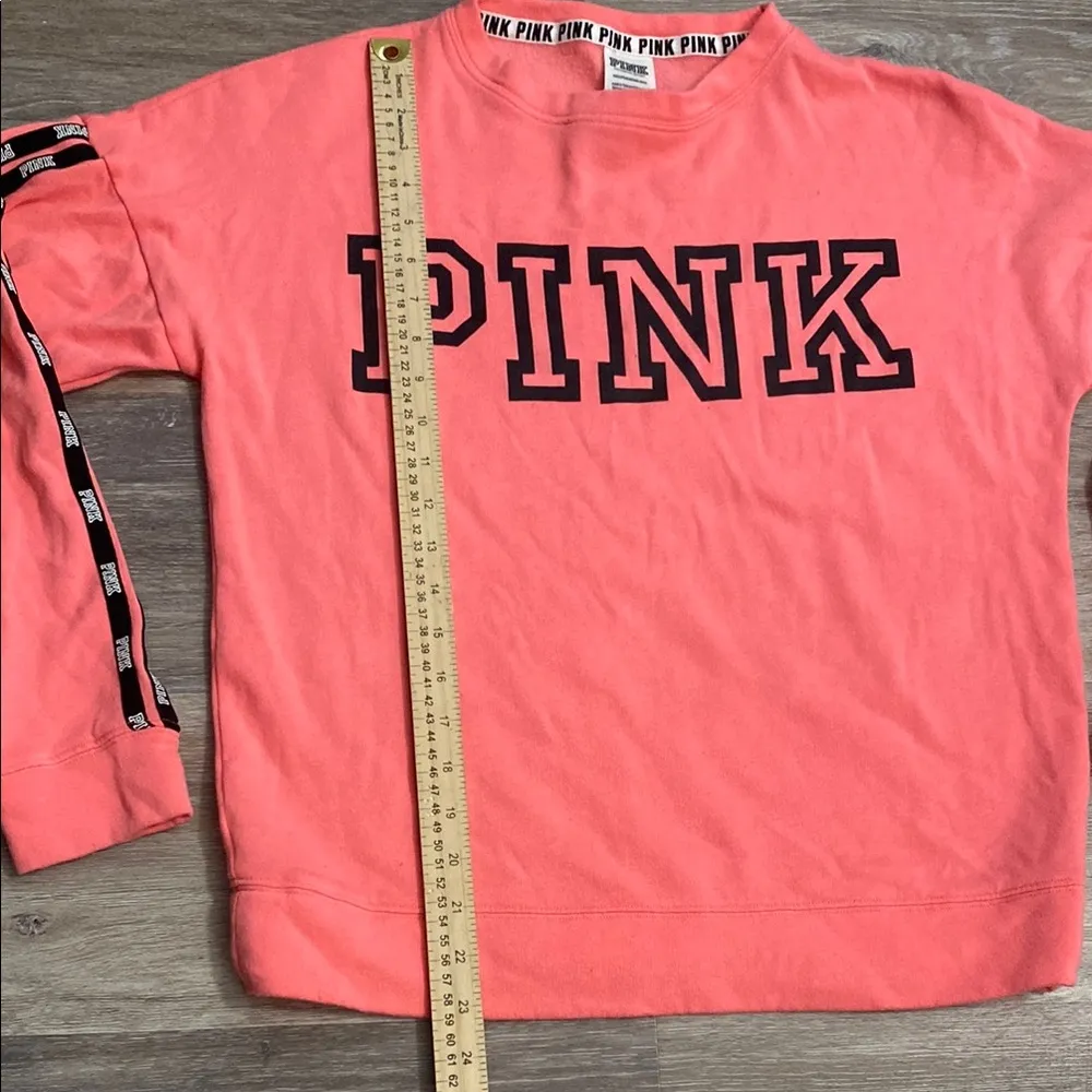 PINK Coral Sweatshirt size xs - Image 3